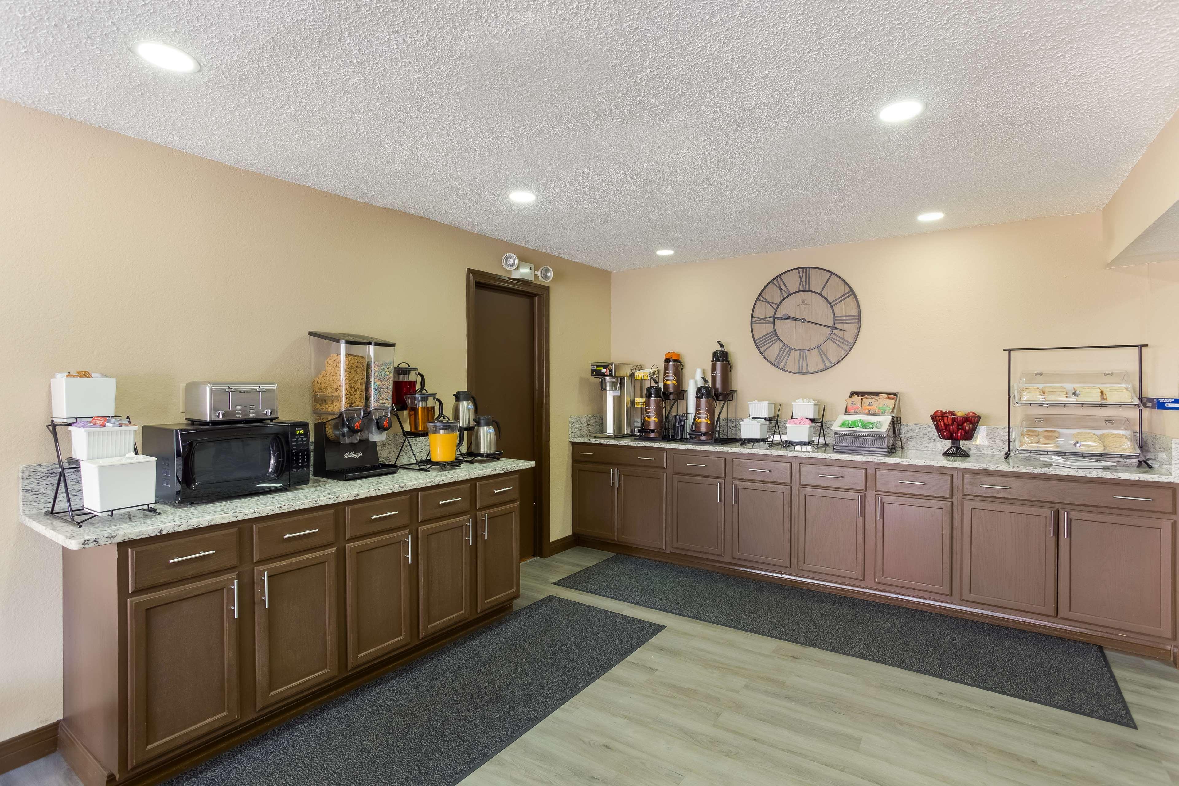 Surestay Hotel By Best Western Summersville Extérieur photo