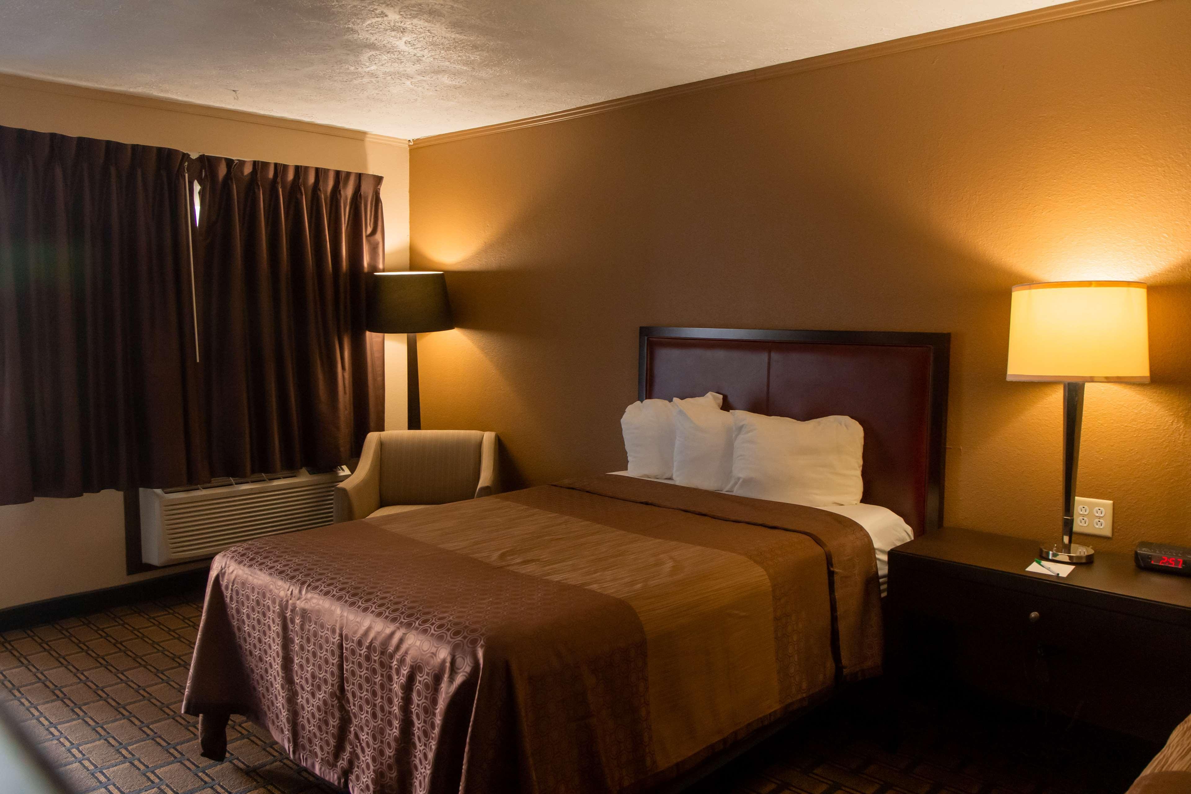 Surestay Hotel By Best Western Summersville Extérieur photo