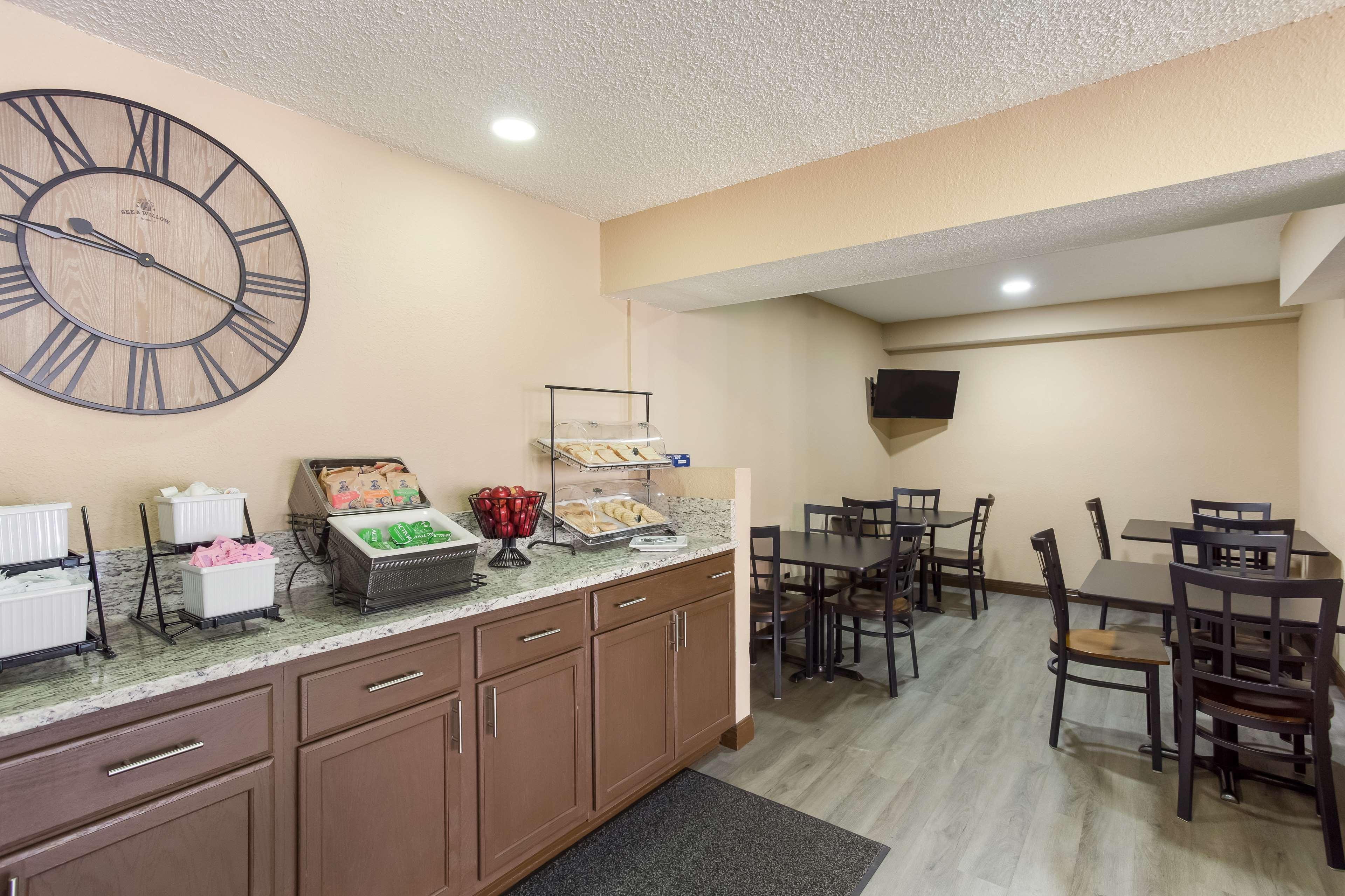Surestay Hotel By Best Western Summersville Extérieur photo